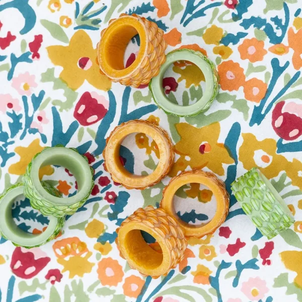 Hot Pomegranate Inc Green Round Resin Beaded Napkin Ring | Set of 4