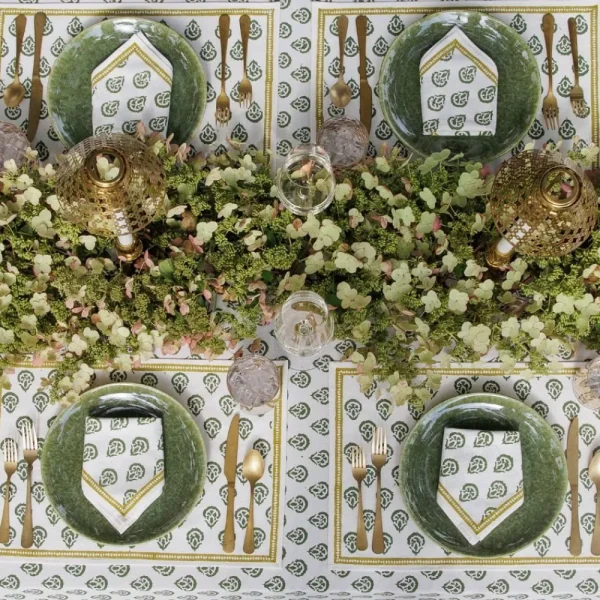 Discount Pomegranate Inc India Hicks Home Carnation Hunter Green Placemat | Set of 4