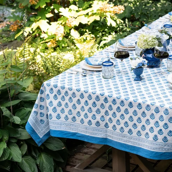 Sale Pomegranate Inc Pinot Tablecloth