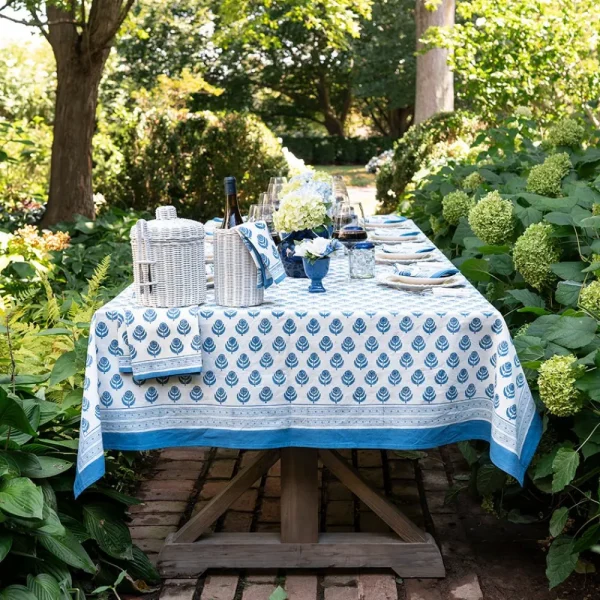 Sale Pomegranate Inc Pinot Tablecloth