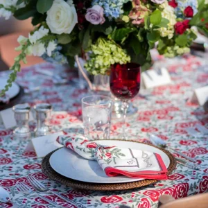 Clearance Pomegranate Inc Run For The Roses 150 Napkins | Set of 4