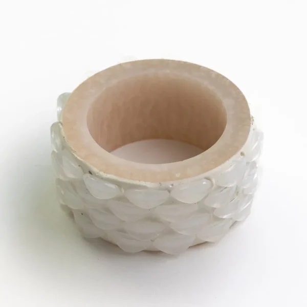 Hot Pomegranate Inc White Round Resin Beaded Napkin Ring | Set of 4