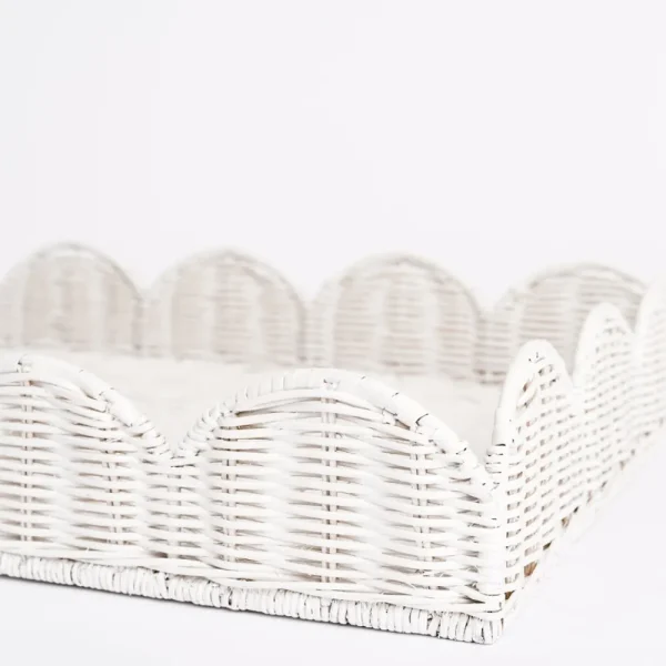 Online Pomegranate Inc White Wicker Scalloped Rectangle Tray