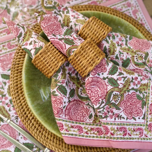 Online Pomegranate Inc Wicker Napkins Rings (Set of 4)